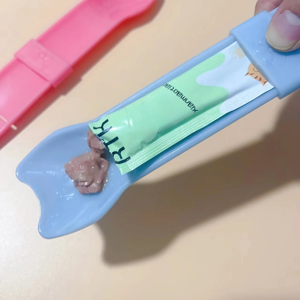 Cat Treat Squeeze Feeder Spoon | Lickable Wet Treat Dispenser